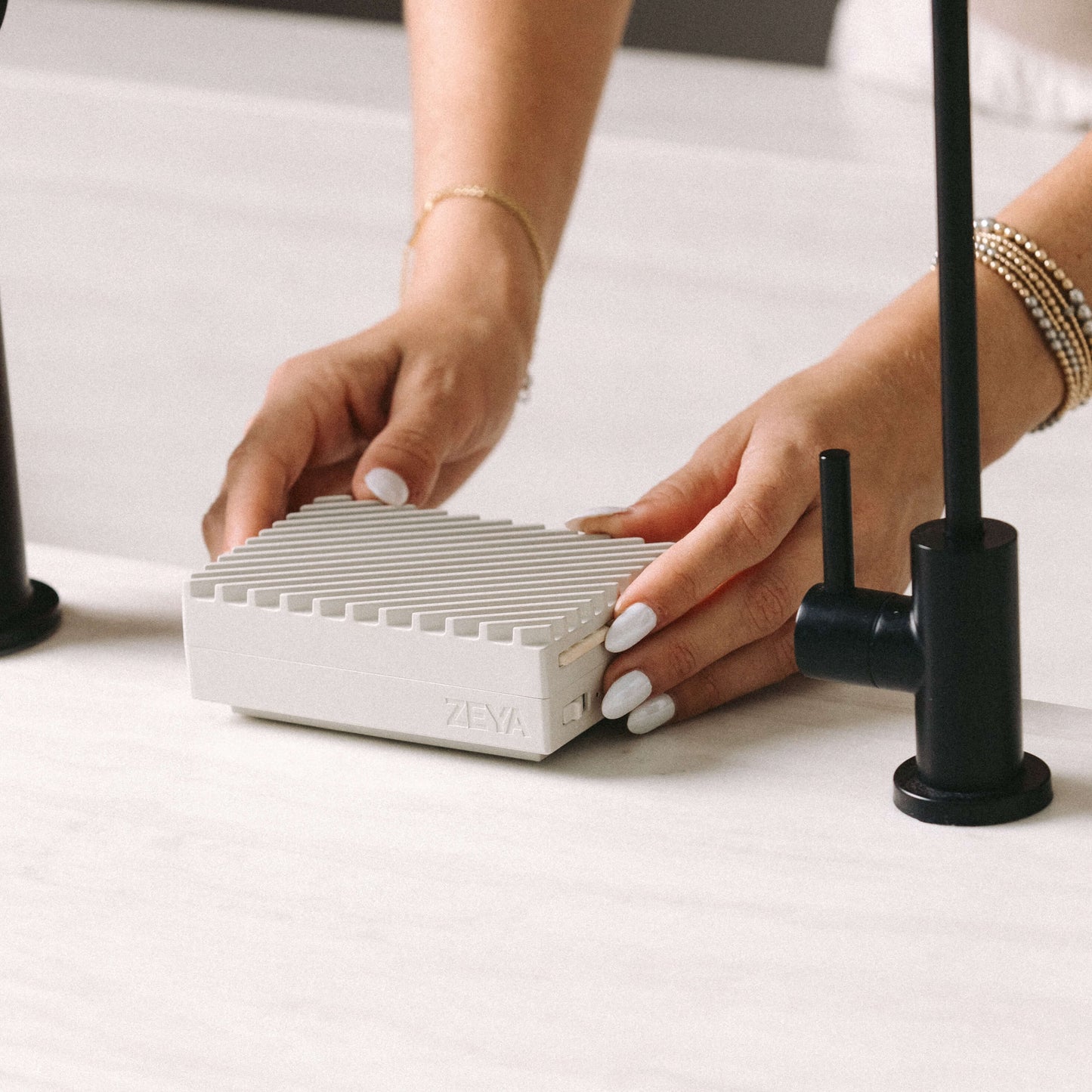 ZEYA Portable Diffuser